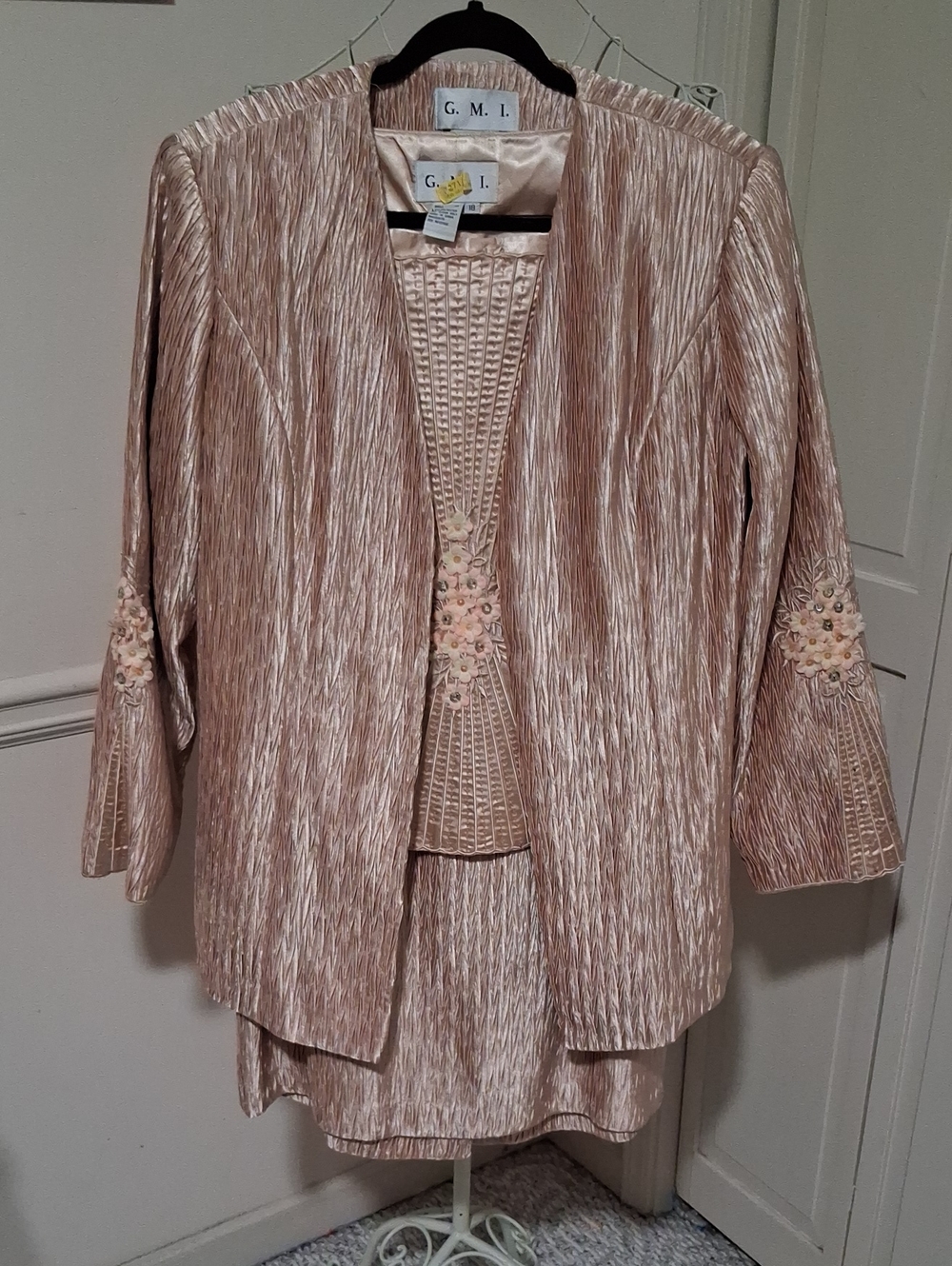 Women's Blush Pleated Skirt Set - Elegant 3-Piece Ensemble